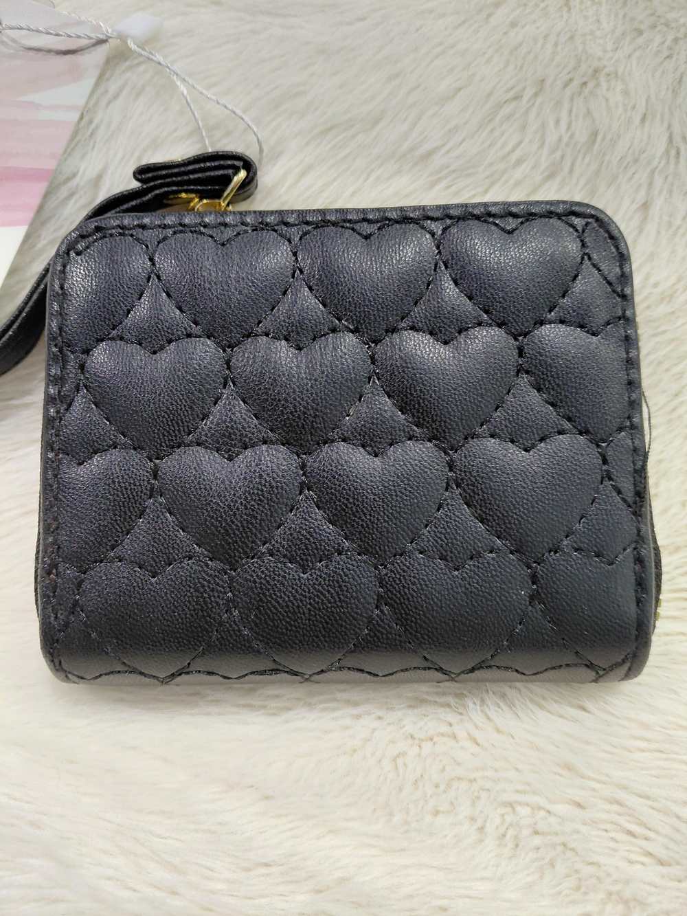 NWT Blush Kiss Black Quilted Heart Wristlet Wallet